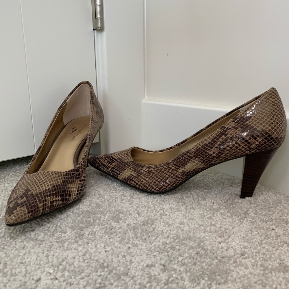 NWOT Anne Klein size 7 pumps